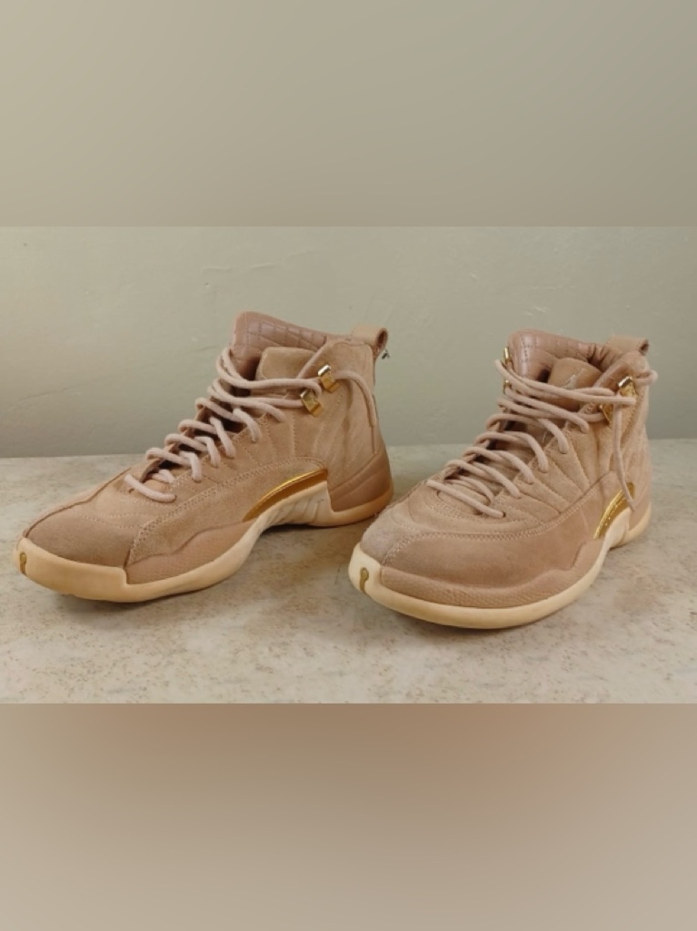 Jordan Women's High-Top Sneakers in Beige with Gold Accents - Picture 3 of 6